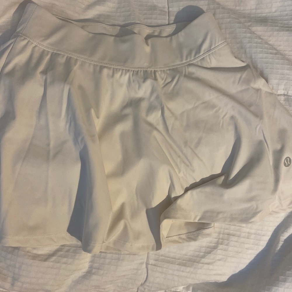 off white lulu skirt never worn